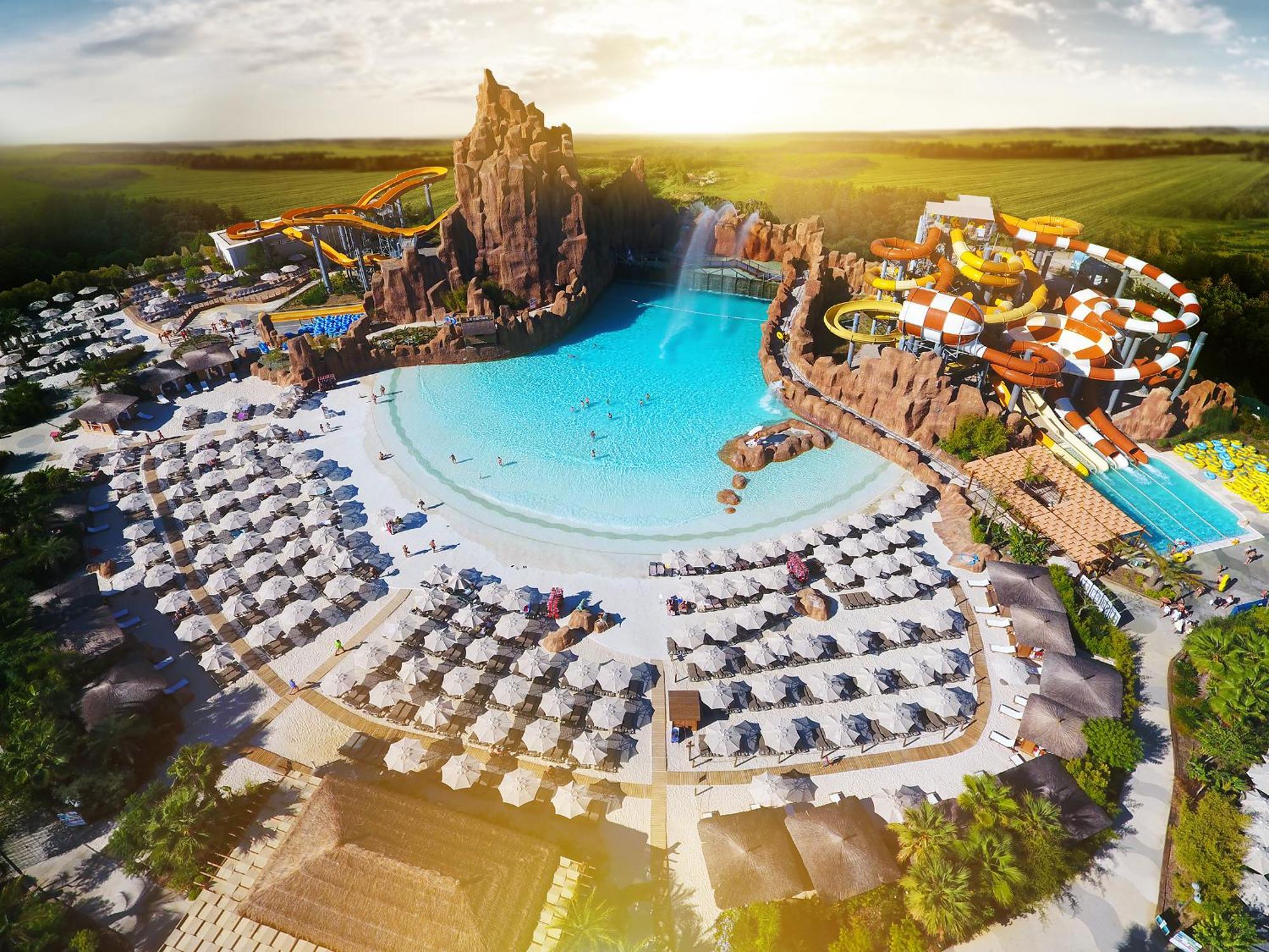 The Land Of Legends Nickelodeon Hotel Antalya Белек Екстериор снимка