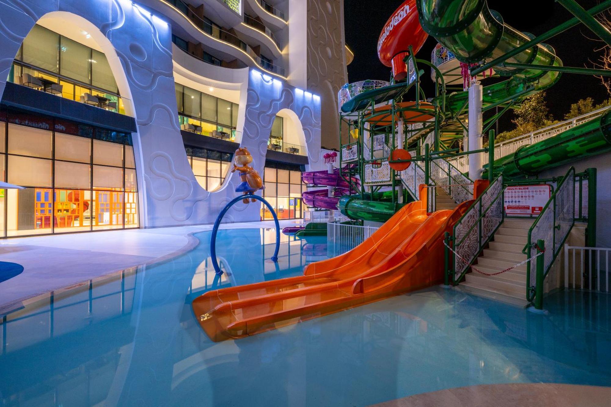 The Land Of Legends Nickelodeon Hotel Antalya Белек Екстериор снимка